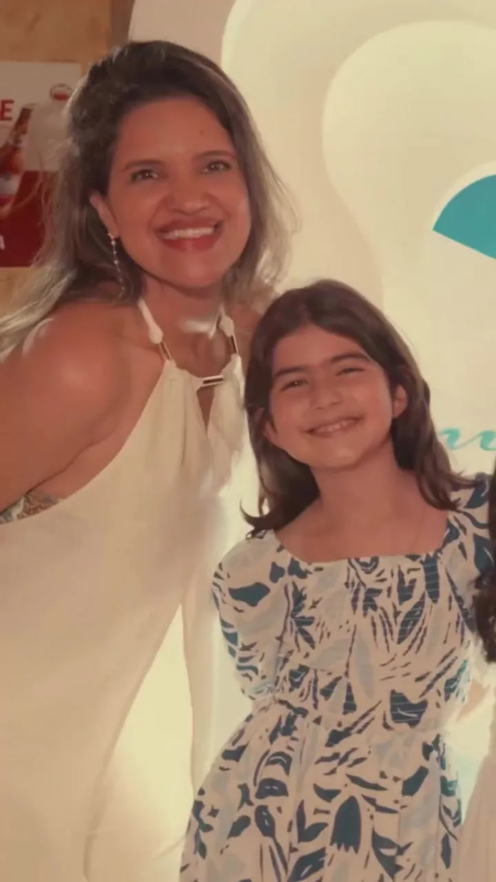 Mãe e filha no Réveillon passado da Atlantidz
